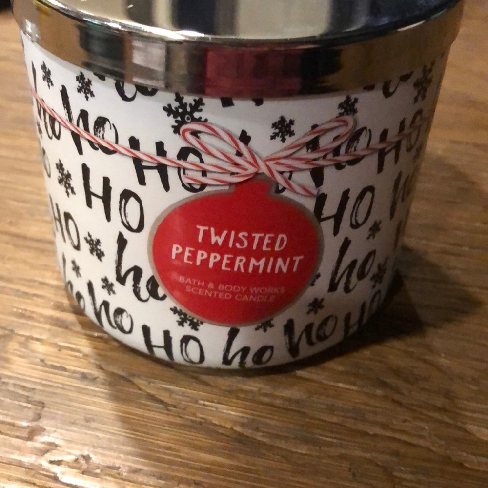Bath and body works candle